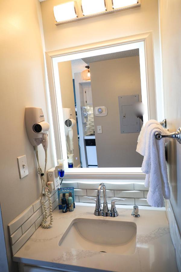 Searenity By The Sea - Luxury & Romance Await Surfside Beach Exterior photo